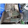 Image 3 : Lot of Electric Motors and Bench Vise