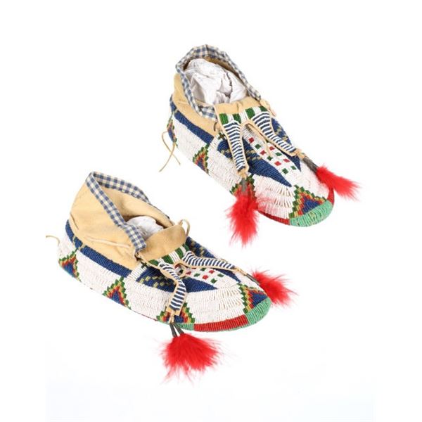 Sioux Fully Beaded Bifurcated Tongue Moccasins