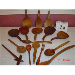 ASSORTED WOODEN KITCHEN UTENSILS - APPROXIMATELY (16) PIECES