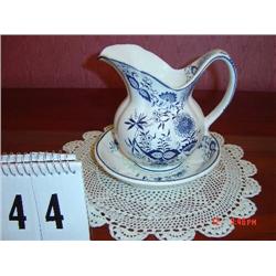UNMARKED BLUE AND WHITE BOWL AND PITCHER SET