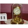 Image 1 : 8 DAY BRASS CLOCK (UNDER GLASS)