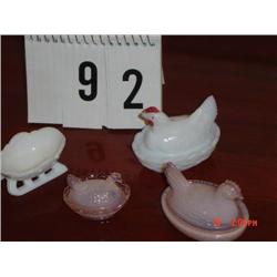 MINIATURES - (3) HENS ON NESTS, (1) SLEIGH