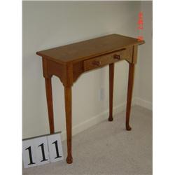 OAK SMALL SOFA STYLE TABLE W/ 1 DRAWER - 30" high x 30" wide (not old)