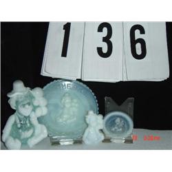 ALL THE WORLD LOVES A CLOWN - CLEO - WHITE/GREEN FROSTED - 4 PIECES (M) (81)