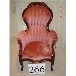 VICTORIAN REPRODUCTION ROSE CARVED TUFTED CHAIR - MAUVE VELVET