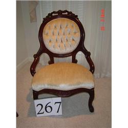VICTORIAN REPRODUCTION LADIE'S CHAIR - IVORY UPHOLSTERY - TUFTED BACK