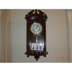 FREEMAN CLOCK CO. MAHOGANY WALL CLOCK