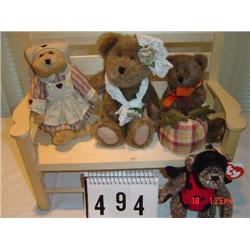 TY Bugsy, Boyd's Holden Punkinbeary, Dorthea Lacely and Nurse