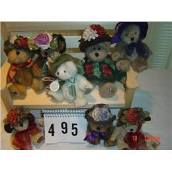 (6) various small Boyd's bears