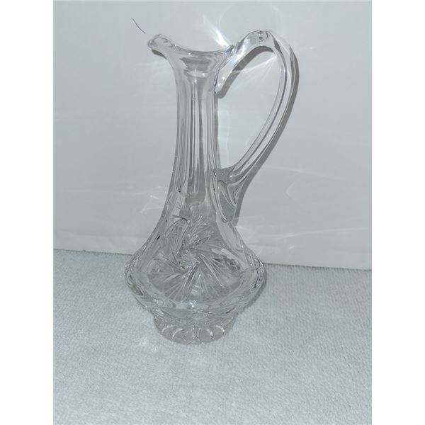SMALL STEMMED PINWHEEL CRYSTAL TABLEWARE VASE