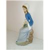 Image 2 : LLADRO GIRL WITH CALLA LILIES SITTING