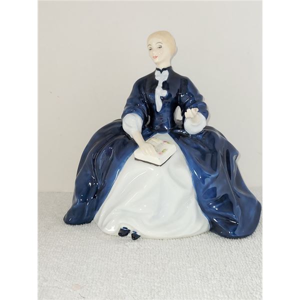 ROYAL DOULTON LAURIANNE HN 2719