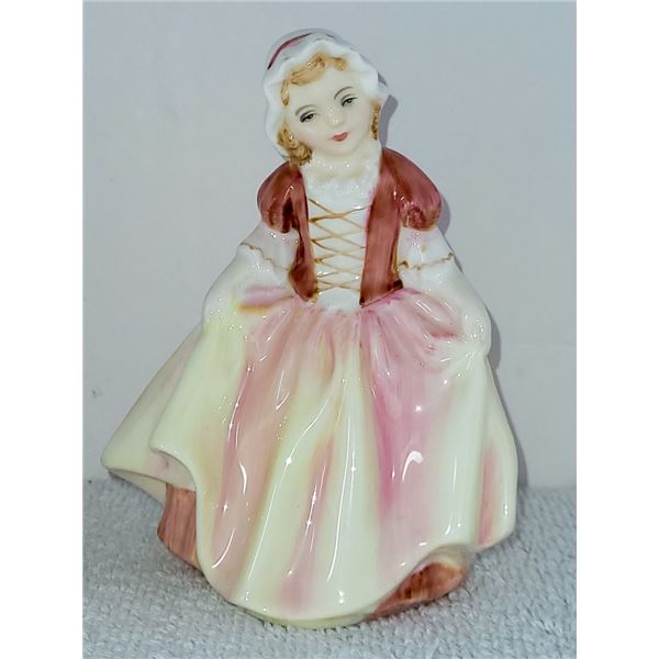ROYAL DOULTON DINKY DO HN 2120
