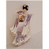 Image 2 : GEISHA GARDENS WISTFUL BEAUTY WALL DECOR