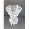 Image 3 : PRETTY FOOTED CYRSTAL VASE 5.25" X 8"