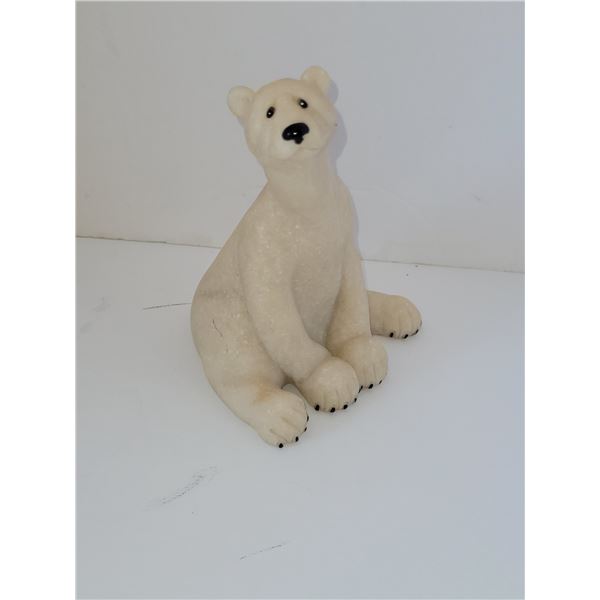 QUARRY CRITTER POLAR BEAR STATUE 4" X 5.25"