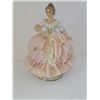 Image 1 : DRESDEN PINK AND WHITE STATUE 4" X 6"