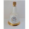 Image 2 : BELLS SCOTCH WHISKEY 1982 PRIINCE WILLIAMS COMMEMORATIVE BOTTLE 5" X 8"