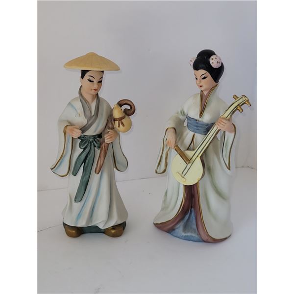 PAIR OF ASIAN WOMEN MUSICIANS ESP HAND PAINTED 2.5" X 6.5"