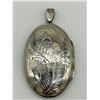 Image 2 : LARGE STERLING SILVER PHOTO PENDANT