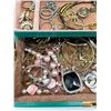 Image 2 : VINTAGE JEWELLERY BOX WITH VARIETY OF QUALITY ITEMS AND