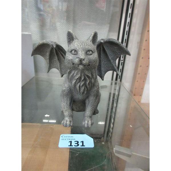 Gargoyle Cat Statue - 6" tall x 8" wingspan