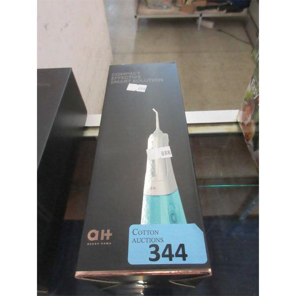 New Comact Hand Held Oral Irrigator 