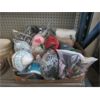 Image 1 : Box of Assorted Amazon Overstock Merchandise