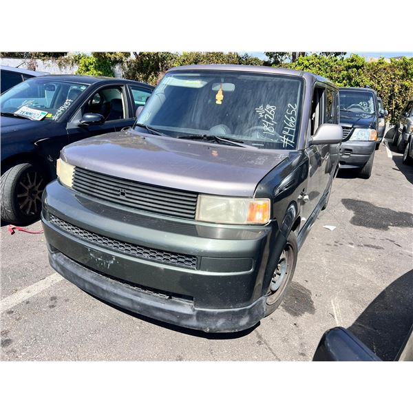 2004 Scion xB