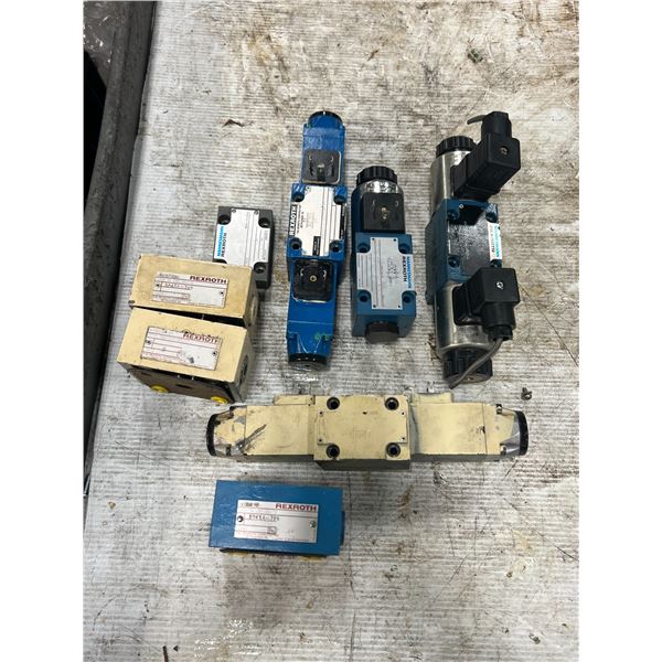 Lot of Rexroth Valves, Valve Bases