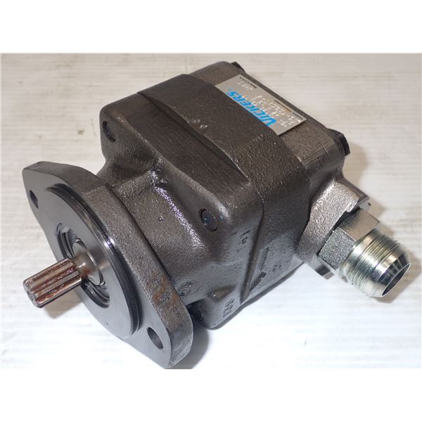 Vickers #V20 1S13S 62D11 Pump