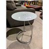 Image 1 : METAL AND GLASS TOP SIDE TABLE APPROX 18" DIAMETER