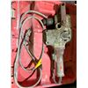 Image 2 : MILWAUKEE 1/2" HOLE HAWG DRILL WITH CASE