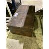 Image 1 : VINTAGE METAL CHEST WITH HANDLE 28X15-1/2X10"