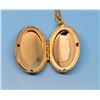 Image 2 : GOLD TONE OVAL CAMEO LOCKET ON 18" CHAIN