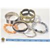 Image 2 : 34)  LOT OF 6 ASSORTED BRACELETS INCLUDING BLACK