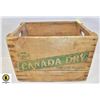 Image 1 : CANADA DRY WOODEN CRATE 11/74