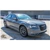 Image 2 : UNRESERVED 2018 CHRYSLER 300S AWD SEDAN