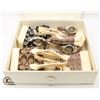 Image 1 : BOX WITH 4 NEW TIME TECH QUARTZ FASHION