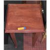 Image 1 : P.T. WOOD END TABLE