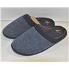 Image 1 : NEW MENS HAND-KNIT COZY HOUSE SLIPPERS, NAVY BLUE