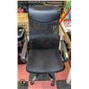 Image 1 : BLACK OFFICE CHAIR