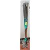 Image 1 : CAMPBELL "STYLIST" 11-PIECE GOLF CLUB