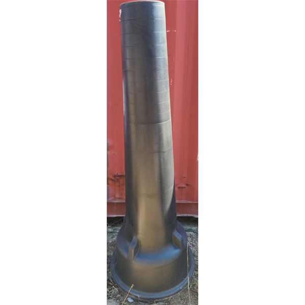 LOT OF 2 - FOOTING SAFETY TUBE TOPS - 5 FOOT POLY