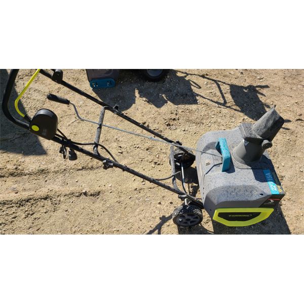 YARDWORKS 22 INCH SNOWBLOWER - ELEC - VERY MINOR USE