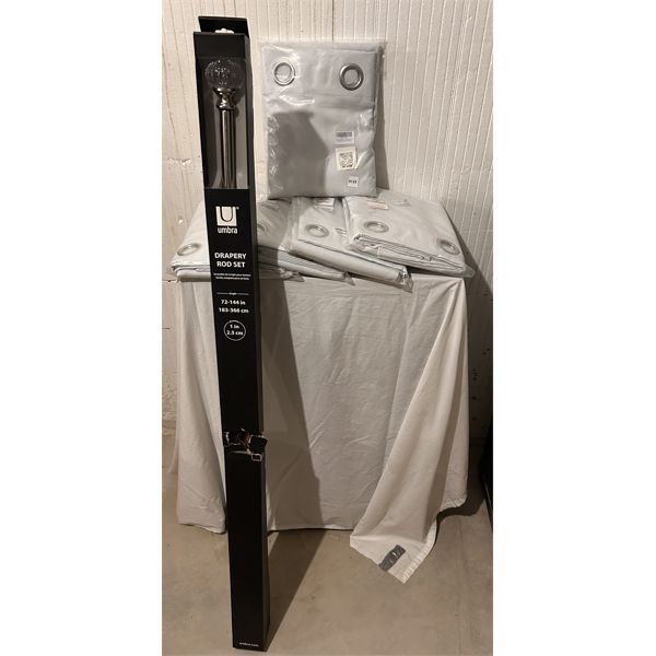 LOT OF 5 - EXTERIOR PRIVACY CURTAINS - 52 X 108 INCHES - NEW - LIGHT GRAY