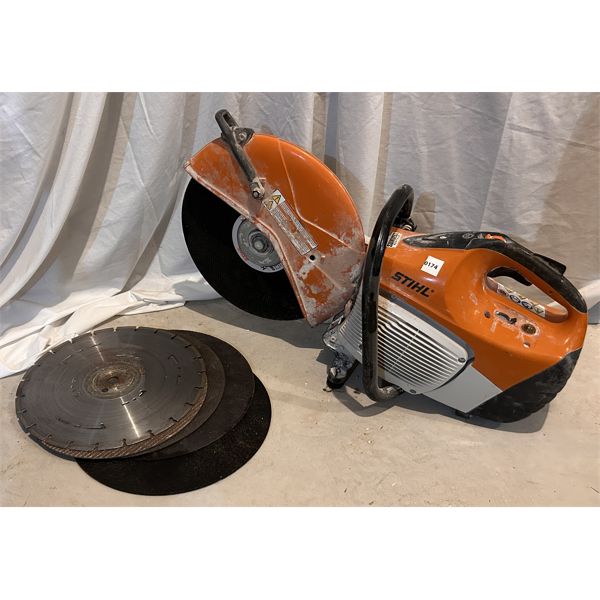 STIHL TS420 CONCRETE SAW W/ 5 X SPARE BLADES - WORKING