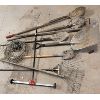 Image 2 : JOB LOT - GARDEN TOOLS W/ CLOTHES LINE
