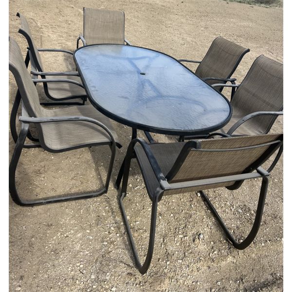 PATIO SET - POWER COATED METAL W/ GLASS TOP - 6 RESIN MESH CHAIRS