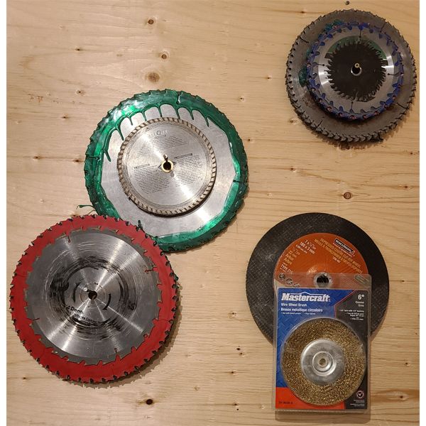 JOB LOT - MISC SAW BLADES